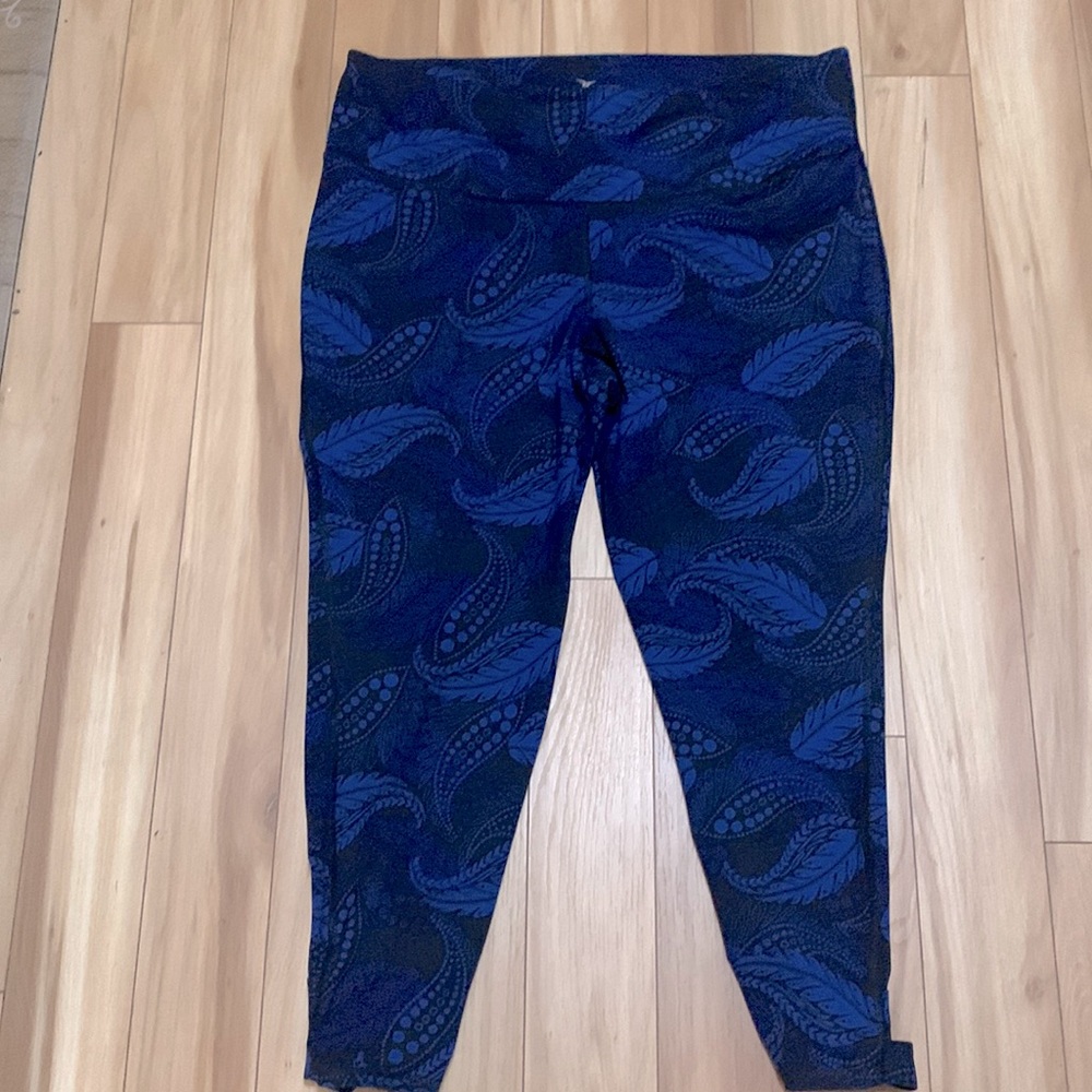 Old navy leggings size xxl